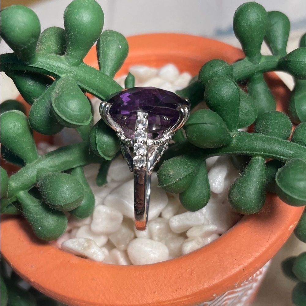 💎💎💎BOGOHO💎💎💎Vibrant Amethyst Silver Ring-size 6 - Picture 3 of 12